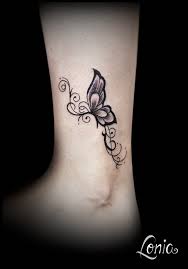 Foot Tattoo Placement Foottattoos Butterfly Ankle Tattoos Foot Tattoos Simple Henna Tattoo