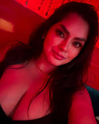 Candice Gilmore (@sweetascandy86) • Instagram photos and videos