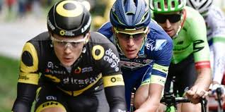 La plus grande course cycliste au monde. Tour De France 2019 Avec Les Equipes Direct Energie Et Arkea Samsic Mais Sans Vital Concept