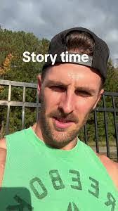 Crystal Lundeen's Instagram, Twitter & Facebook