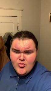 I realized I look like a fat Patrick Bateman.