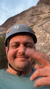 Elevo os meus olhos para os montes, do onde vem o meu socorro.2o meu  socorro vem do Senhor que fez os céus e a terra. Salmos : 121:1e2 , ., .,  ., ., ., . , 🚩 @parqueestadualdostrespicos , ., ., ., ...