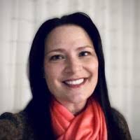 Kym Mckay's Instagram, Twitter & Facebook