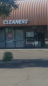 Find venetian blind washing costs, coit drapery, and silk curtain cleaning prices and ultrasonic blind cleaning costs. Circus Cleaners Dry Cleaning Laundry Services