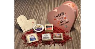 Justin rose, farmers insurance open. Wisconsin Cheese Launches Personalized Heart Shaped Boxes Of Cheese That Money Can T Buy