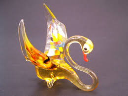 Art Glass Swan Figurine