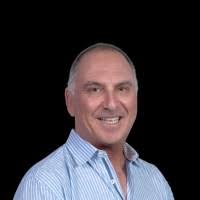 30+ "Stephen Byer" profiles