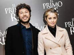 Frequenta per diversi anni un corso presso la scuola di teatro talia. Greta Scarano Un Posto Al Sole Suburra Amante Di Montalbano E Ora Ilary Blasi Corriere It