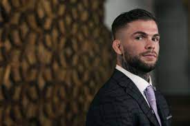 347,400 likes · 15,243 talking about this. Kodi Garbrandt Ya Najdu Chelyust Kruza I Zaberu Sebe Poyas Fightnews Info