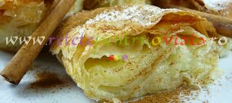 Putem folosi aceasta reteta de aluat de placinta ori de cate ori dorim sa pregatim orice fel de placinta: Placinta Cu Crema De Vanilie Bougatsa Retete Pentru O Viata
