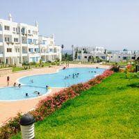 Hôtel résidence kabila vista vous ouvre ses portes, et vous invite à découvrir la côte méditerranéenne, alliant le plaisir et la relaxation, situé au cœur des plaines de tamuda bay, vous offre une vue panoramique sur la côte méditerranéenne du maroc au milieu d'un environnement magique, de découverte des destinations de la région reconnue mondialement (tétouan, tanger. Kabila Vista Lodging M Diq