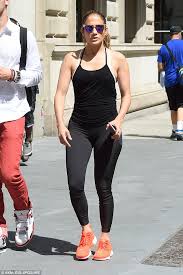 Jennifer lopez puts her killer curves on display in a neon pink bikini. Jennifer Lopez 46 Shows Off Her Toned Physique In Tight Sportswear In Nyc Before Stepping Out For Dinner With Beau Casper Smart And Pal Leah Remini Daily Mail Online