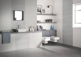 Le migliori opzioni per le piastrelle che imitano la pietra naturale includono ardesia, marmo e pietra calcarea. Rivestimenti Bagni Il Fai Da Te In Bagno Il Rivestimeto In Bagno