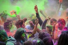 Musikfestival In Stuttgart Holi Festivals Of Colours Fallt Ins Wasser Panorama Stuttgarter Nachrichten