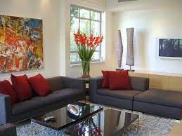 Décoré dans un duo de rouge flashy et de gris foncé par samuel elbilia et annie haddad de l'agence d'architecture intérieur except design, le salon de cet appartement parisien apparaît à la fois discret. Deco Salon En Couleur Rouge Quelques Idees Magnifiques Et Tendance