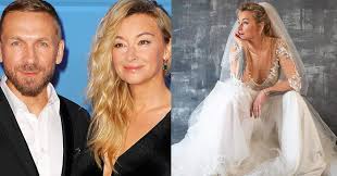 Jun 14, 2021 · anna lewandowska postanowiła obejrzeć pierwszy mecz polski na euro 2020 wraz z córkami. Martyna Wojciechowska I Przemyslaw Kossakowski Planuja Slub Viva Pl