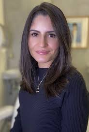 Se vi piacciono i capelli all'altezza delle spalle, qui trovate decine di valide opportunità per poter dar seguito a un corposo restyling! Acconciature Capelli Lunghi Alle Spalle Le Migliori Proposte Per Il 2022