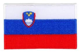 Als argument werd genoemd dat de huidige vlag erg veel lijkt op die van slowakije, dat ook qua naam nog eens sterk op slovenië lijkt. Vlag Van Slovenie Flard Backpackflags Com