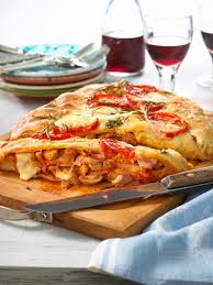 Pizza Calzone Nach Italienischem Rezept Lecker Rezepte Pizza Calzone Italienische Rezepte