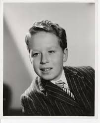 PHOTO OF THE DAY~~~~ Rusty Hamer publicity photo