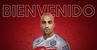 El tanque silva ретвитнул(а) zampedri renovación. Argentinos Juniors El Tanque Silva Suspendido De Manera Provisoria Por Doping Positivo Vermouth Deportivo