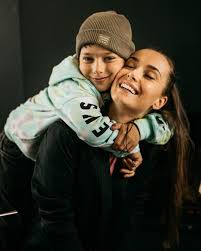 Ксения мишина стала известна после премьеры фильма «крепостная». Kseniya Mishina Muzh Byvshij Aktrisa Rasskazala Ob Otce Svoego Syna Platona