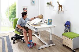 Helping parents find quality children's desk with. Mini King Of Children Desk Comf Pro Child Ergonomic Desks