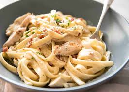 Bring a pot of salted water to a boil and cook the noodles to al dente. Creamy Chicken And Bacon Pasta Recipetin Eats