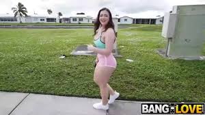 Old Man And The Cassie Tony Rubino, Cassie Lenoir - XNXX.COM