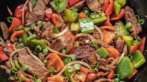 Turn the pieces so that every piece is thoroughly soaked with the sauce. Easy Chinese Pepper Steak