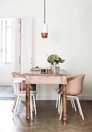 There S An Enormous Pattern Popping Up In Residence Decor An Announcement Piece It S Normally Only One Piece Rustic Dining Room Home Decor Dining Room Decor