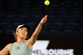 Iga swiatek remporte l'open d'adelaïde. Tennis Swiatek Crushes Bencic To Win Adelaide Title Abs Cbn News