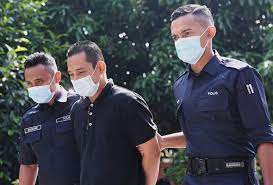 Dan dalam perkara seksyen 16, 425 dan 426a kanun tanah. Buruh Dipenjara Denda Rm8 000 Kerana Hina Sultan Di Facebook Astro Awani