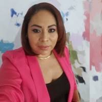 300+ perfiles de «Suyen»