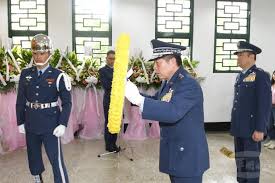 Jul 03, 2021 · 邱部長主持國防大學校長布達 張哲平上將履任新職 軍聞社 2021/07/03 01:50(29天前) （軍聞社記者呂尚俞桃園2日電）國防部長邱國正今日主持國防大學校長任職布達交接暨授勳典禮，期勉全校同仁在新任校長張哲平上將的領導下，在既有的堅實基礎上，持續為國軍. ç©ºè»èˆ‰è¾¦å…¬ç¥­æš¨å…¬è'¬å…¸ç¦®ç·¬æ‡·æ®‰è·å¿ å‹‡å°‡å£« è»èžç¤¾ Nownewsä»Šæ—¥æ–°èž