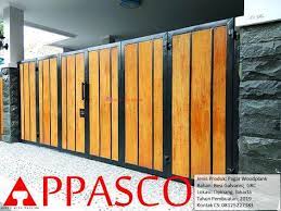 Walaupun terlihat tipis dan rentan, pagar ini memiliki kekuatan tekuk dari u50 sampai u70. 170 Pagar Woodplank Ideas In 2021 Kayu Garage Doors Bogor