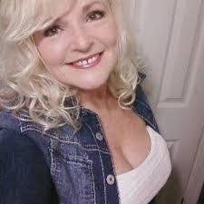 Patricia Boling's Instagram, Twitter & Facebook