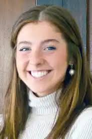 Syracuse senior named Jandoli School's 2022 Woman of Promise