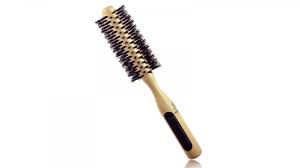 Just be sure to apply a thermal protectant before blowing the hair out, and always keep the dryer moving to avoid singeing your strands. Best Hairbrush 2021 The Best Paddle Round And Detangling Hairbrushes For Blow Drying And Silky Locks Expert Reviews