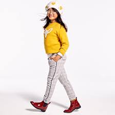 In seguito vengono visualizzati i risultati di ricerca dei negozi. ColecÈ›ii Copii Romania