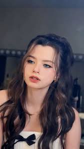 Abril Vásquez (vasquezabril565)