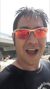 島袋 アレックス