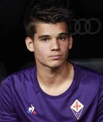 Born 22 october 1998) is a romanian professional footballer who plays mainly as an attacking midfielder for scottish club rangers and the romania. Ianis Hagi Fussballdaten