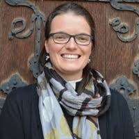 Jennifer Strawbridge's Instagram, Twitter & Facebook