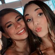 Ella Fleming (@ellapfleming)