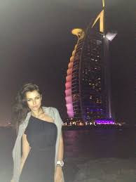 Wkrótce to ona na zaproszenie arabskich szejków zaczyna werbować polskie miss, celebrytki, gwiazdy ekranu i modelki. Natalia Siwiec Stac Ja Na Luksusy W Dubaju Wp Gwiazdy