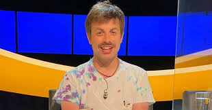 Stefano keizers is zanger, kleinkunstenaar en cabaretier en voornamelijk bekend van zijn deelname aan de slimste mens. Y76bqfiogoipcm