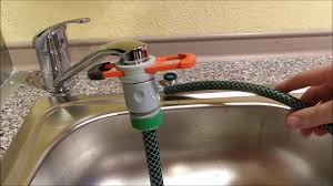 Waschmaschinen werden mit normalem trinkwasser. Anleitung Gartenschlauch An Wasserhahn Von Waschbecken Oder Spulbecken Anschliessen Youtube