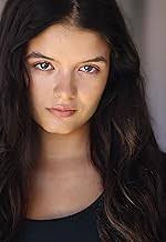 Serena Wade's Instagram, Twitter & Facebook