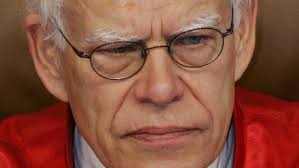 Im Gespräch: Wolfgang Hoffmann-Riem: „Der Staat muss Risiken eines  Missbrauchs durch Infiltrierung vorbeugen“